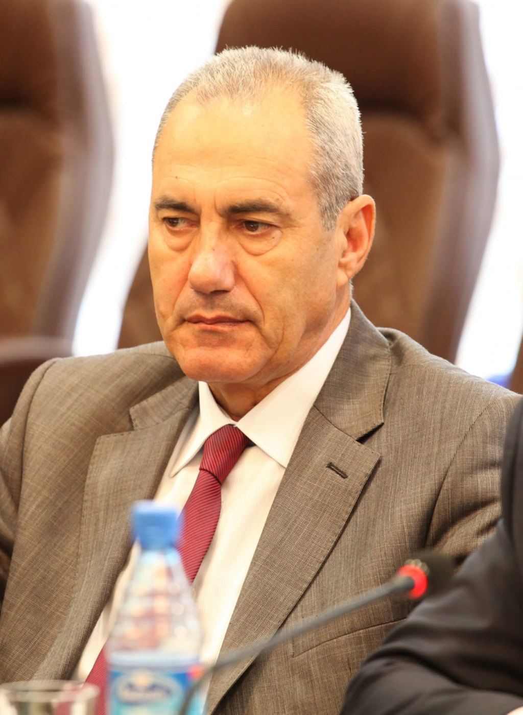 Səfər Alışarlı